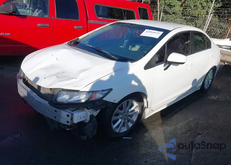 2015 Honda Civic Lx z USA, uszkodzony, nr VIN 19XFB2F58FE286652